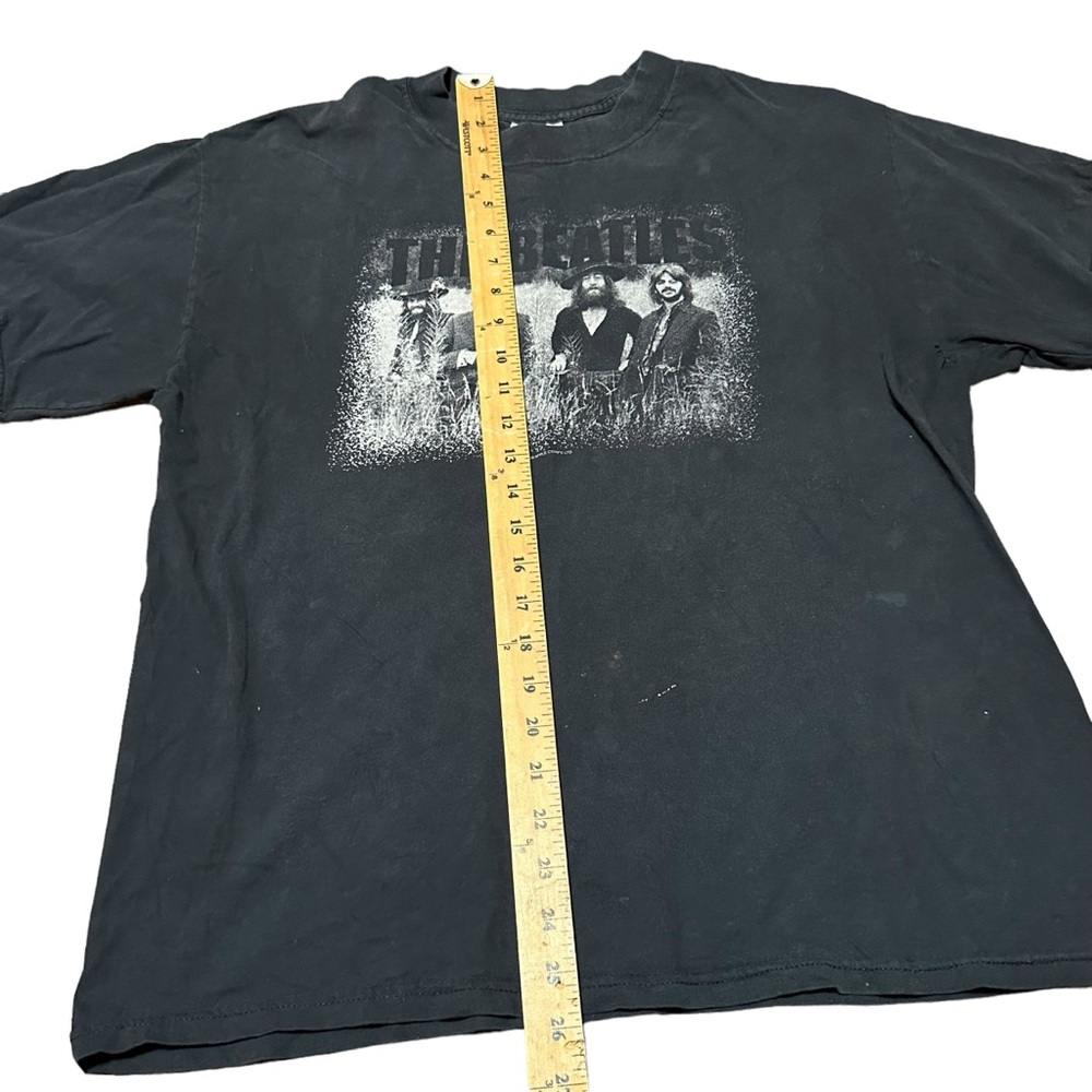 The Beatles T-Shirt Mens Large Black Short Sleeve Band Tee 2003 Vintage Y2K - Picture 7 of 9